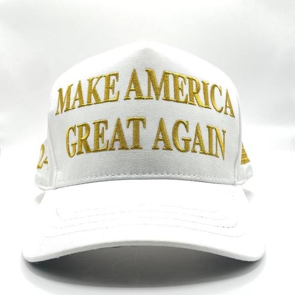 Donald Trump Official Califame Campaign White Gold Make America Great MAGA Hat - Picture 1 of 5